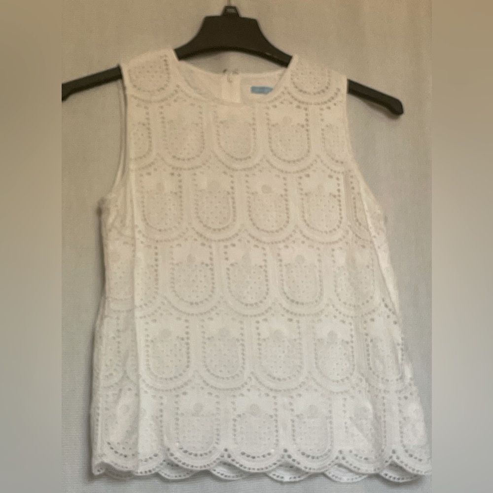 J McLaughlin pineapple lace top